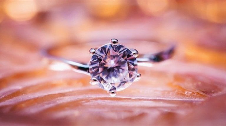 How to Tell If a Diamond Is Real: 11 Ways to Check